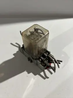 11 PRONG