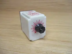 DAYTON 6X153F SOLID STATE TIME DELAY RELAY