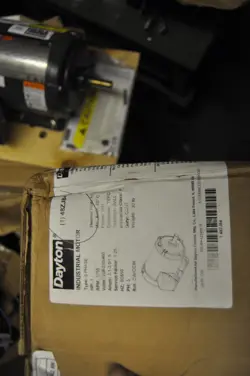DAYTON 48ZJ84 3-PHASE GENERAL PURPOSE MOTOR, 1 HP, 56H FRAME, 230/460V AC