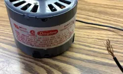 MOTOR E47479