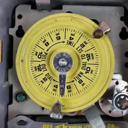 PROGRAM TIME SWITCH