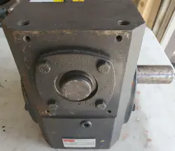 6Z443 SPEED REDUCER