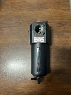 COMPRESSED AIR LUBRICATOR