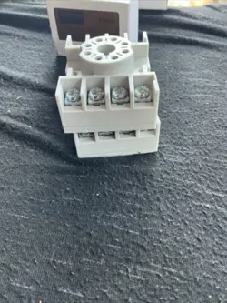 5X852N RELAY BASE