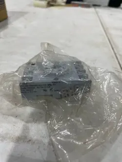 BASE SOCKET B213