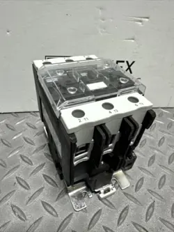 IEC CONTACTOR 6EAR7