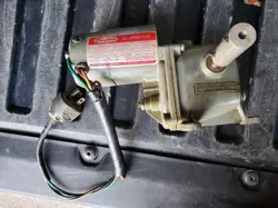 115V 100 IN