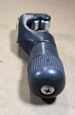 TUBING CUTTER