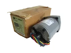 NEW DAYTON 4Z064A CAPACITOR GEARMOTOR