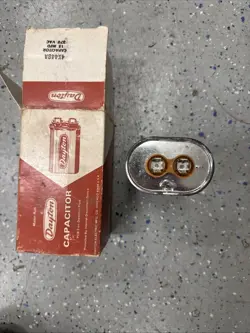 CAPACITOR 370 VAC