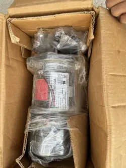 1 NEW DAYTON 2M509A  PERMANENT MAGNET MOTOR NIB