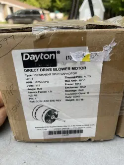 DAYTON  DIRECT DRIVE BLOWER MOTOR, 1 HP, PERMANENT SPLIT CAP NEW 1075 RPM