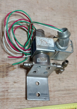 DAYTON 120V