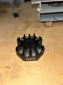 RELAY SOCKET 5X852A