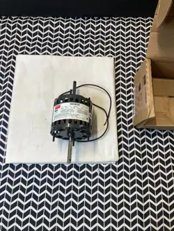 DAYTON 3M083D MOTOR 1/20 HP 1550 RPM 115 VOLT