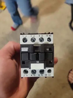 IEC MAGNETIC CONTACTOR: