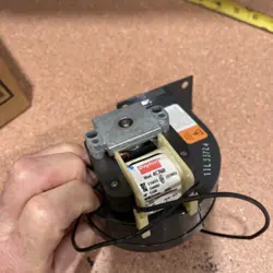 4C760