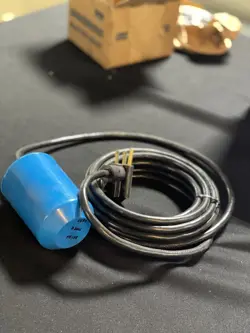 SWITCH: 220V AC