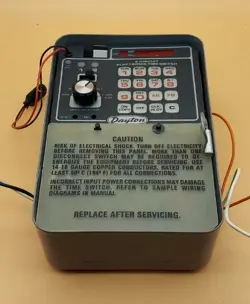 DAYTON 2-CIRCUIT ELECTRONIC TIME SWITCH MADE IN USA