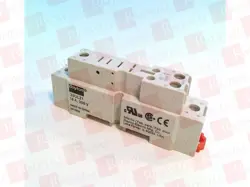 33UL21 NEW IN