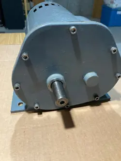 INDUSTRIAL GEARMOTOR 5K935
