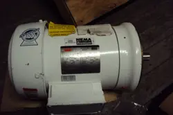 230/460V AC 182TC