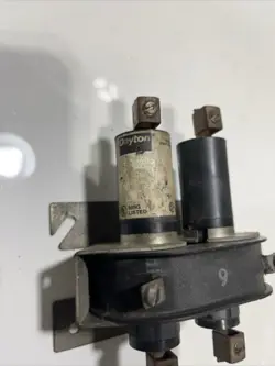 COIL POLE