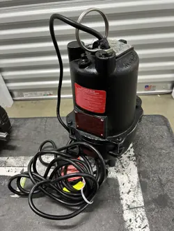 NEW SUBMERSIBLE SEWAGE