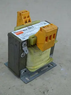 ISOLATING TRANSFORMER 4MTL7