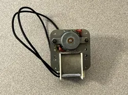 DAYTON 4M070A