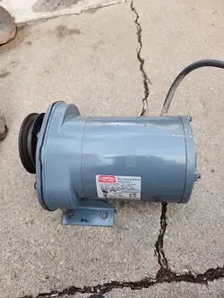115V 4.6AMP