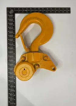 SWIVEL HOOK W/