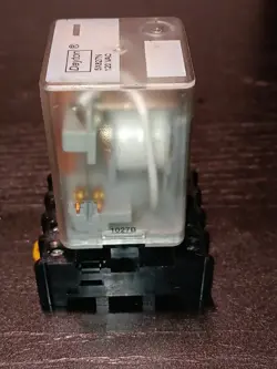 DAYTON 5X827N