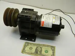 115 V;