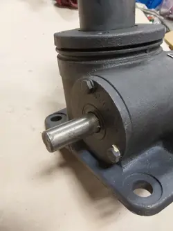 SCREW ACTUATOR