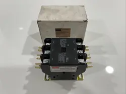 DAYTON (1) 2UTP2 DEFINITE PURPOSE CONTACTOR POLE 3 FLA @ 277 VAC 60 COIL 120VAC