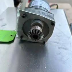 DAYTON 4Z064A