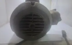 MOTOR AND