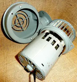 CAGE BLOWER