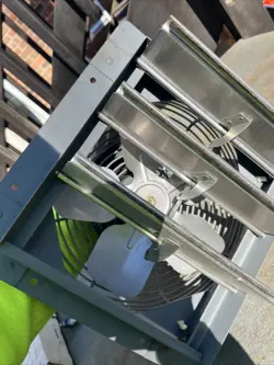 10 IN