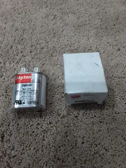 CAPACITOR M4-4