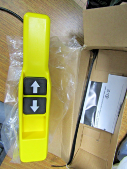 YELLOW 4X