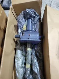 08640652 SCREW JACK.