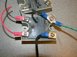 240VAC OUTPUT 3-32VDC