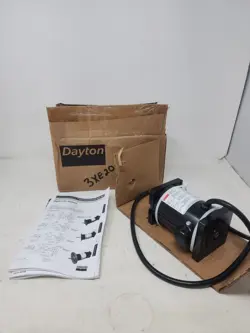 NEW DAYTON 3XE20 MOTOR DC PERMANENT MAGNET 12 / 24 DC