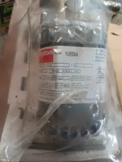 DAYTON 1LPZ6A AC/DC GEARMOTOR 90 RPM 115V RIGHT ANGLE 52:1 RATIO