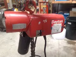 DAYTON 1/2 TON