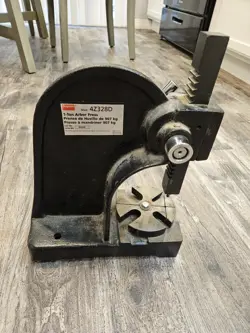 PRESS MODEL 4Z328D