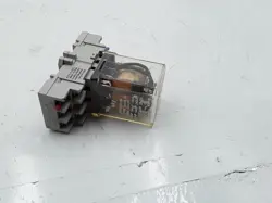 SOCKET