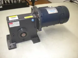 DAYTON 2Z152 SPEED REDUCER W/LEESON 098002.00 DC MOTOR - 90VDC - 25:1 RATIO - #1